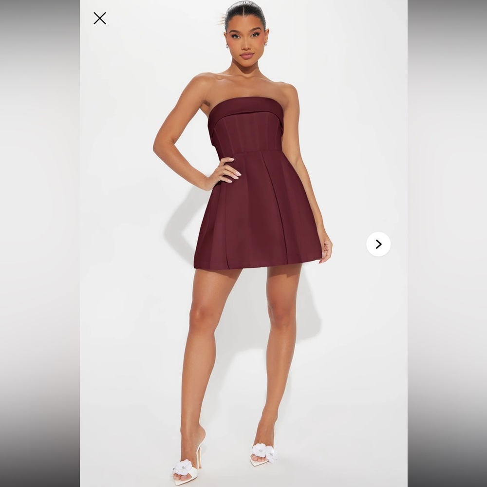 Fashion Nova pleated burgundy dress